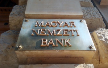 Szigorított a Magyar Nemzeti Bank a hitelfelvétel szabályain