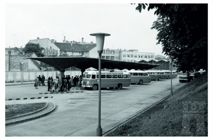 A buszállomásról...
