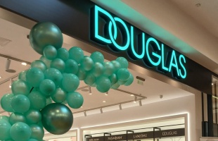 Eljárást indított a versenyhivatal a Douglas parfüméria ellen