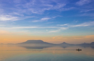 Diskurzus a Balatonról