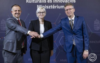 Hankó Balázs: indul a 