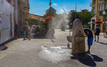Másodfokú hőségriasztást adott ki a tiszti főorvos