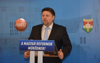 Jövőre mindenki tehet egy lépést előre