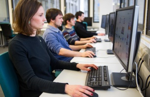 A szántódi kompról is kaptak feladatot az informatikából érettségizők