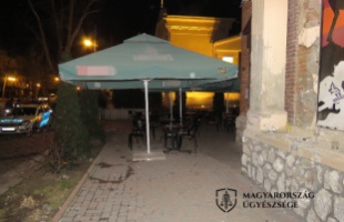 Biztonsági őrök verték a vendégeket egy kaposvári szórakozóhelyen