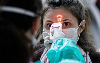 Nincs újabb halálos áldozata a koronavírusnak, néggyel nőtt az aktív esetek száma