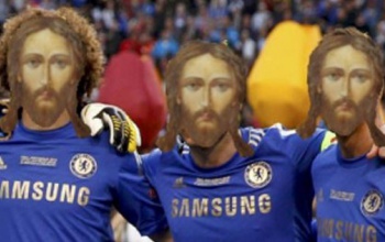Jézus a Chelsea játékosa az angol srácok szerint