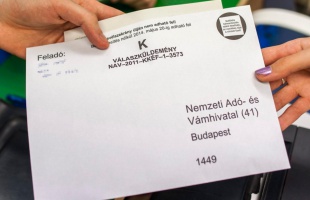 Többeknek készít idén szja-bevallási tervezetet a NAV