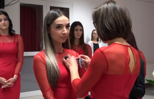 Szalagavató a Szigeti-Gyula szakképző iskolában - videó