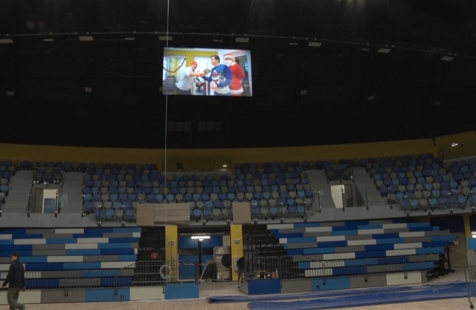 Kipróbáltuk a Kaposvár Aréna óriáskivetítőit