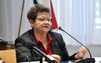 A harmadik oltás fontosságára figyelmeztetett Müller Cecília