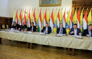 Ez egy gyümölcsöző együttműködés lesz, amelyből a város és a magyar sport is profitálni tud – együttműködést írt alá Kaposvár és a Testnevelési Egyetem