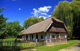 Újdonságokkal csalogat a szennai skanzen