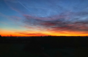 Folytatódik az évszakhoz képest meleg idő