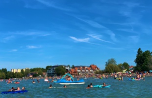 Pénteken is strandidő várható