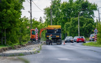 Átmenetileg egyirányú lesz a Keceli bejáró - aszfaltozzák az utcát szerdán és csütörtökön