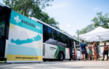 Egészségügyi szűrések a Balaton partján