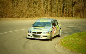 Hideg Rally Team: nem aludt a technika ördöge