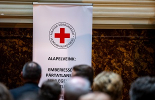144 évvel ezelőtt alakult meg a Magyar Vöröskereszt