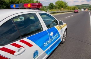 A rendőrség is a hőségre figyelmeztet mindenkit