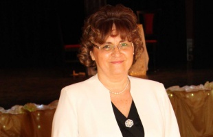 Dr. Németh Ildikó: Szolgálatra szegődtem