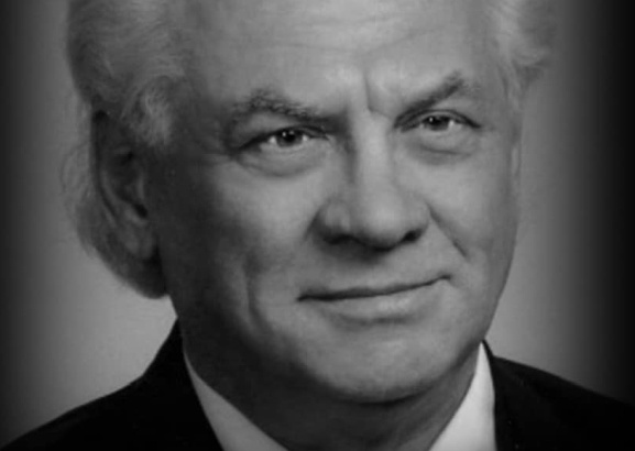 Kilencvenéves lenne dr. Kopa János