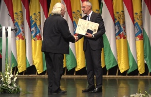 Dr. Kopa János kapta idén a Szabadságért Kaposvár Emlékérmet