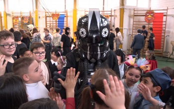Darth Vader katonái is meglátogatták a kinizsis diákokat - videó