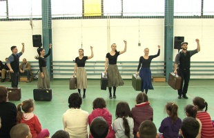 Roppantós Táncegyüttes