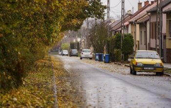 Elégedettek a lakók: átadták a megújult utat az Erdősor utcában