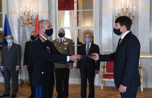 Kinevezést vehetett át Molnár Gábor rendőr ezredes