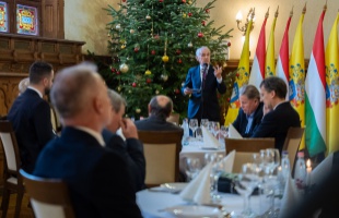 A város díszpolgárait köszöntötték a Városházán