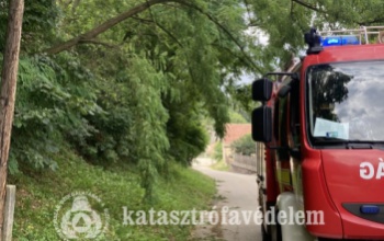 Somogyi tűzoltók is segítettek a károk felszámolásában