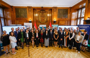 Kiemelkedően szerepeltek a somogyi diákok a Pénzmesterek vetélkedőn