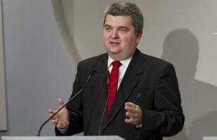 Czibere Károly: hátrányos helyzetű gyerekeket segítő program indul