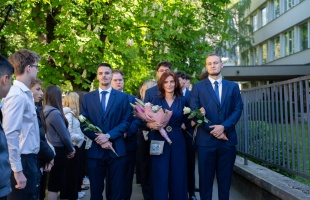 Elballagtak a Közgaz végzősei