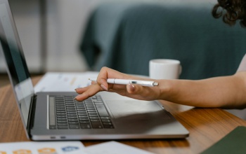 Egyre többen online nyitnak kincstári számlát