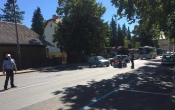 Motorost sodort el az autós a Baross Gábor utcában