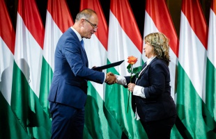 Rangos elismerést kapott Szőllősiné Gyüre Gabriella