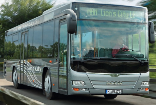 A bordó és a zöld szín még versenyben