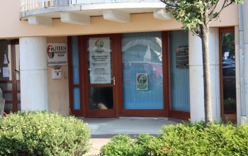 A Jobbik irodájában bútoroztak össze az ellenzéki pártok
