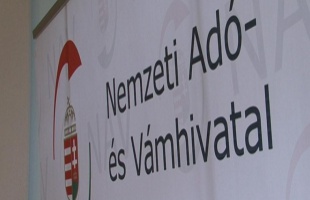 Rendkívüli nyitva tartás a NAV-nál