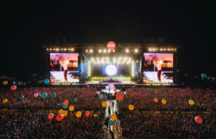 Beindul a nagyüzem a Sziget miatt