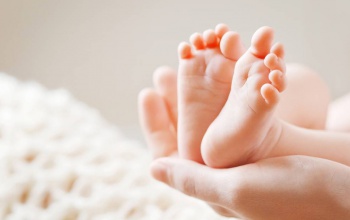 Egyre népszerűbb a fiatalok körében a babaváró támogatás