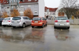 „Ne basztikulizzatok már ki velem!” – megint gondot okoz a parkolás a belvárosban