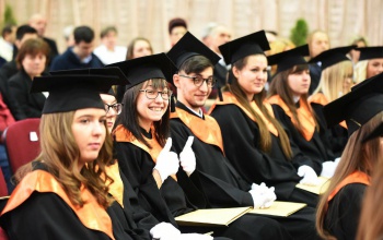 „A kezdetet jelenti a diploma”