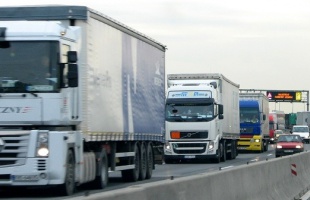 Változik a kamionstop időpontja
