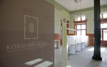 Bezár télre a vasútállomáson található kormányablak