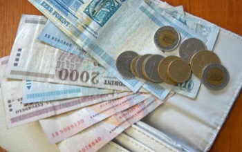 Megszületett a jövő évi minimálbér és a garantált bérminimum