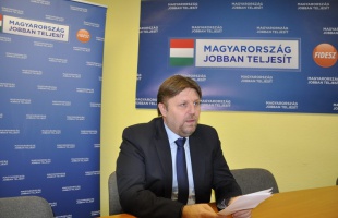 726 millió forint maradt a kaposvári családoknál